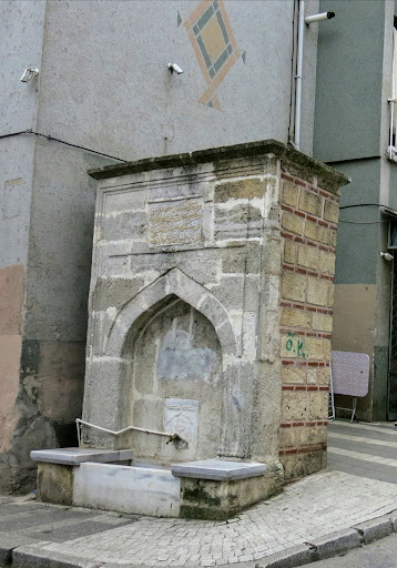 Hacı Halil Sokak Çeşmesi