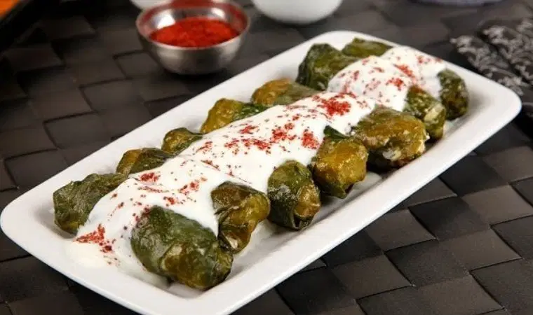 Lor Dolması